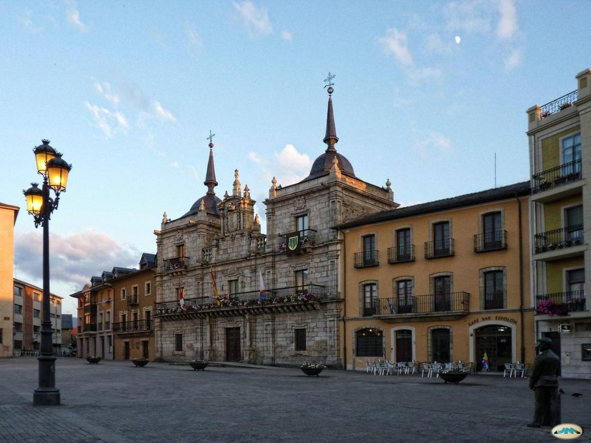 Ponferrada Miranda Apartment Exterior photo